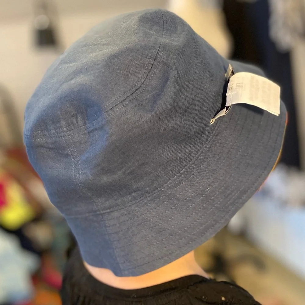 TORY BURCH Plaid Reversible Short Brim Bucket Hat NWOT - Picture 7 of 11